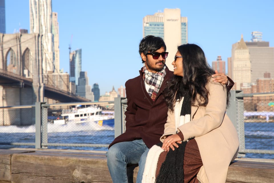 New York: Photoshoot in NYC DUMBO BROOKLYN BRIDGE - Meeting point at 45 Washington St: your start matters