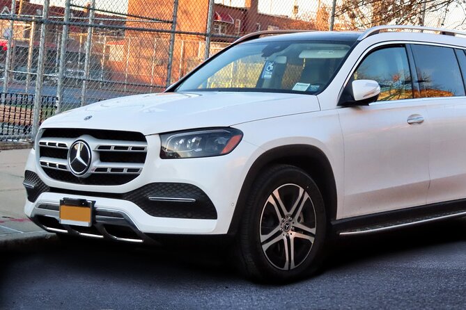 New York: Private Airport Transfer From/To LaGuardia Airport(LGA) - Luggage Rules and Vehicle Size: Read This Like a Checklist