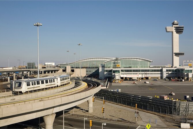 New York Private Airport Transfer to City Center - Why This Private JFK or EWR Transfer Feels Different From Regular Taxi Chaos