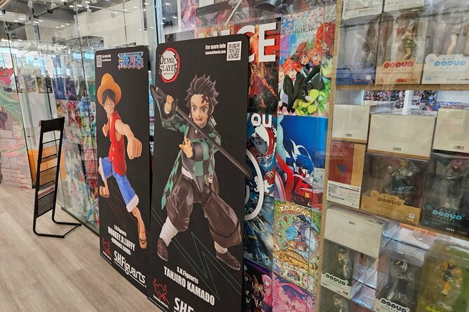 New York: Queens Borough Walking Tour - Forest Hills: the Spider-Man stop and the comic-universe thrill