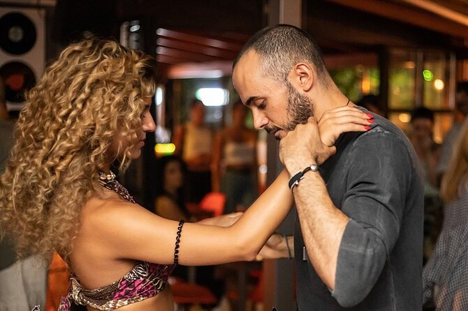 New York Salsa Lovers Dance Experience - What to bring (and how to avoid the usual dance-class problems)