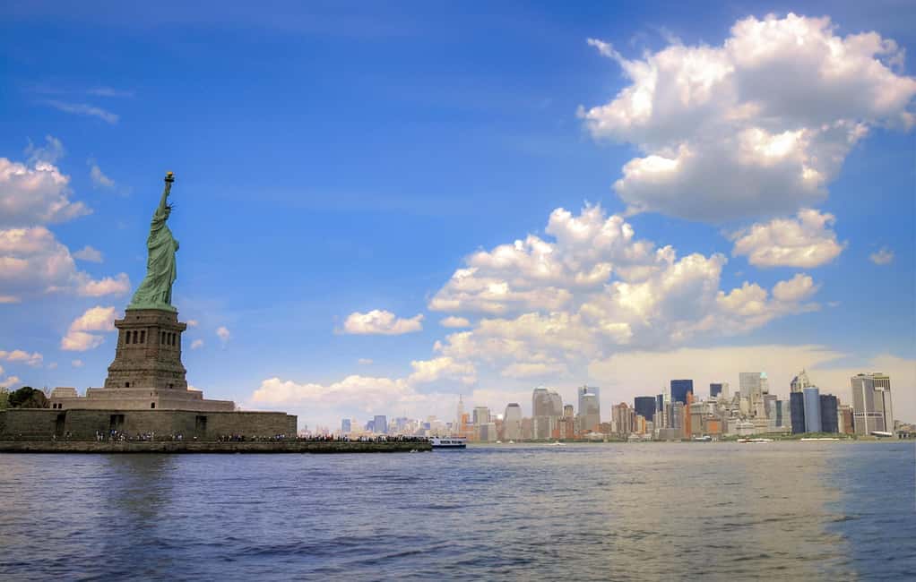 New York: Statue of Liberty and Hop-On Hop-Off Bus Tour - The combo that makes sense: ferry + flexible bus