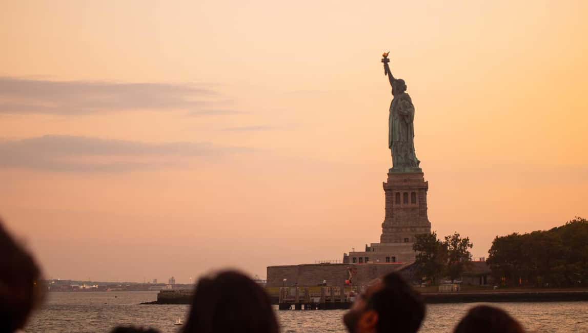 New York: Sunset Cruise with Statue of Liberty Views - The Route: East + Hudson Rivers, Brooklyn Bridge, and That Harbor Energy