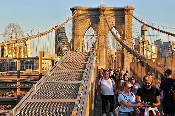 New York: THE BEST OF BROOKLYN - DUMBO: Washington Street photos, red brick, and Gleason’s Gym