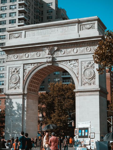 New York: The secret Greenwich Village with a local - Hidden corners, secret gardens, and local gossip that feels earned