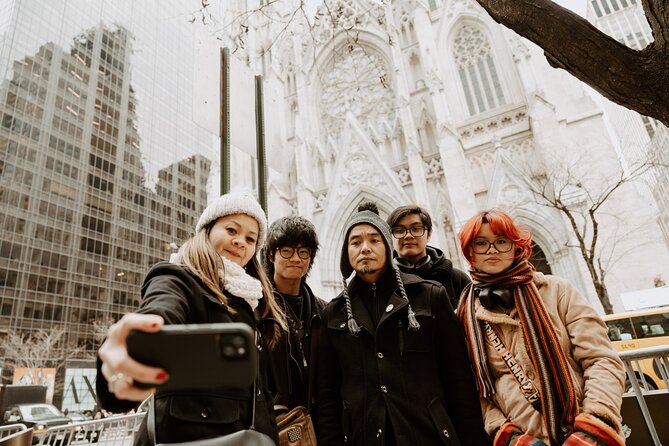 New York: Times Square Professional Photoshoot - Why a private 30-minute Times Square session is a smart NYC stop