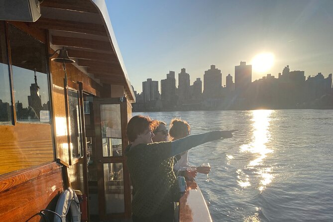 New York Urban Wildlife Sunset Boat Tour - Key highlights worth knowing before you go