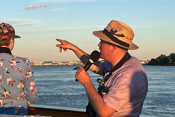 New York Urban Wildlife Sunset Boat Tour - Price and value: what $147.89 buys you in the real world