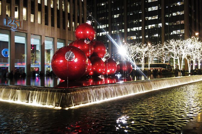 New York Walking Tour with Private Local Guide - 9/11 Memorial: where the route turns serious