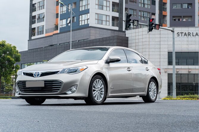 NewYork: Private Airport Transfer to/from EWR Airport - Vehicle Comfort and the Luggage Reality Check