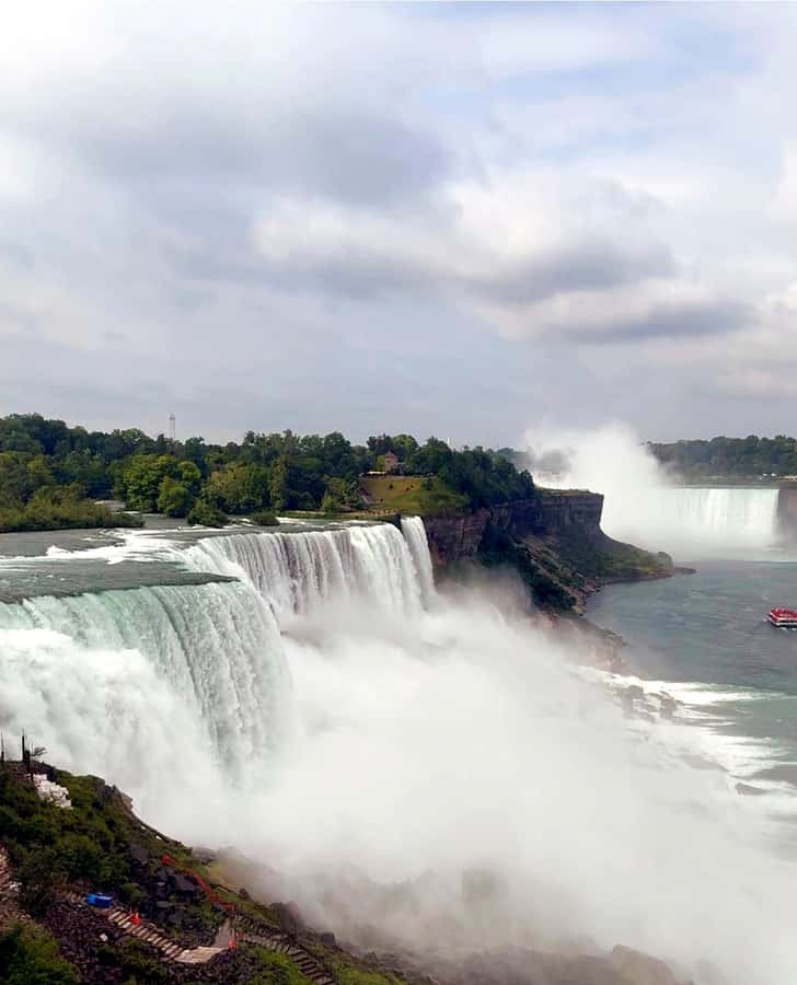 Niagara Falls Tour from New York City - Free time and lunch: keep it flexible