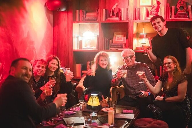 Night Out Tour: Gangsters, Heroes and Bright Lights of NYC - Dress code and what to bring: business casual and no luggage energy
