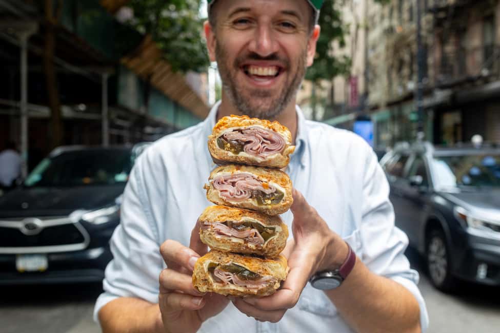 NYC: 2-Hour Sandwich Tour of the East Village - Three sandwich stops in 2 hours: how the sampling really works