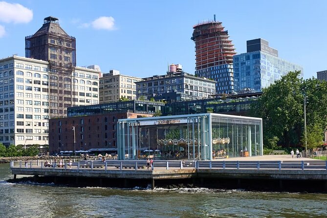 NYC 3 Borough Tour Manhattan Brooklyn Staten Island with Pizza - Brooklyn Bridge Park: a waterfront stretch with serious photo power