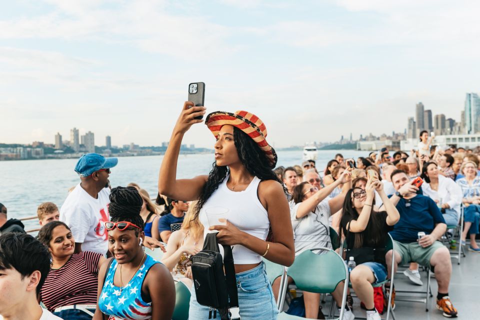NYC: 4th of July Fireworks Party Cruise with Buffet & Drinks - Quick Practical Notes That Matter on July 4