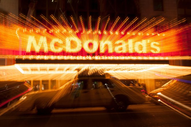NYC After-Dark Photography Tour - Stop 3: US Army Recruiting Office in Times Square (15 Minutes)