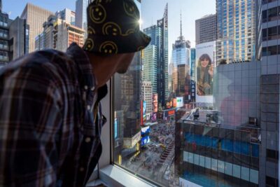 NYC: Broadway Secrets & Behind-the-Scenes Studio Tour - Times Square to classic Broadway marquees, no ticket needed