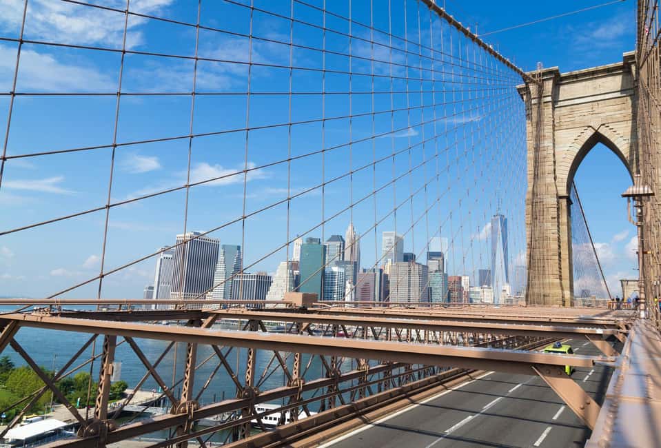 NYC: Brooklyn Bridge, DUMBO, and Skyline Small Group Tour - Key highlights you’ll actually feel during the tour