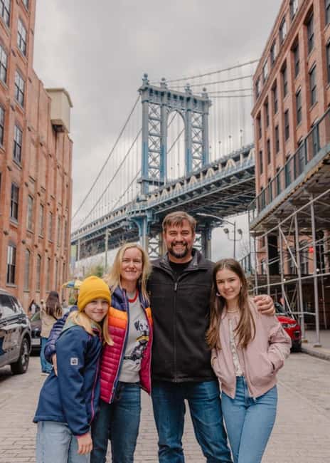 NYC: Brooklyn & DUMBO Bus and Walking Tour with Local Guide - Crossing the Manhattan Bridge: Where the Skyline Clicks Into Place