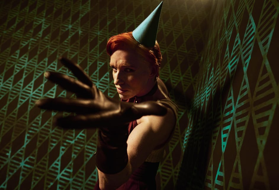 NYC: Cabaret at the Kit Kat Club on Broadway - What the Emcee and Sally Bowles bring to the story
