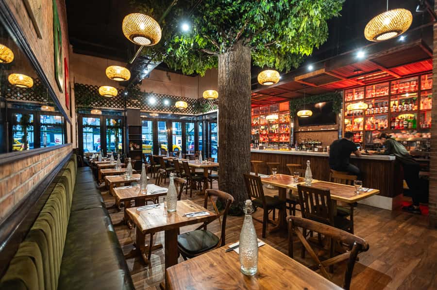 NYC: Central Park Cafe Scenic Lunch & Dinner Experience - Key Things To Know Before You Go