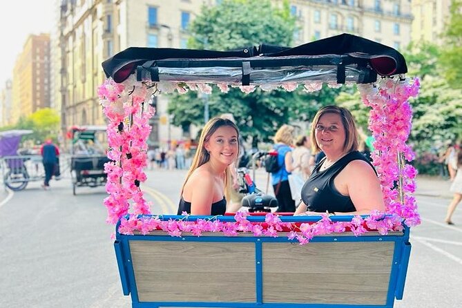 NYC Central Park guided Pedicab Tour - 1 hour - The Dakota and Tavern on the Green: famous buildings and a historic dining stop