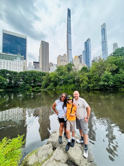 NYC: Central Park guided walking tour - Multilingual guides and private-group pacing: who this tour suits best