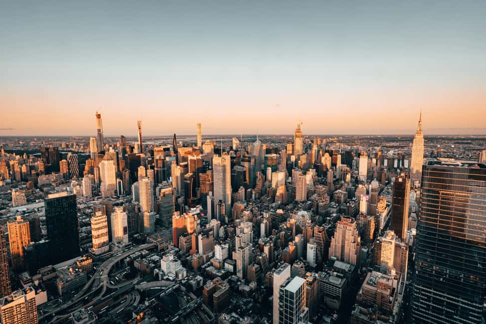 NYC: Chelsea & High Line Tour with Optional Edge Entry - Hudson Yards: The Vessel, The Shed, and the future-city mood