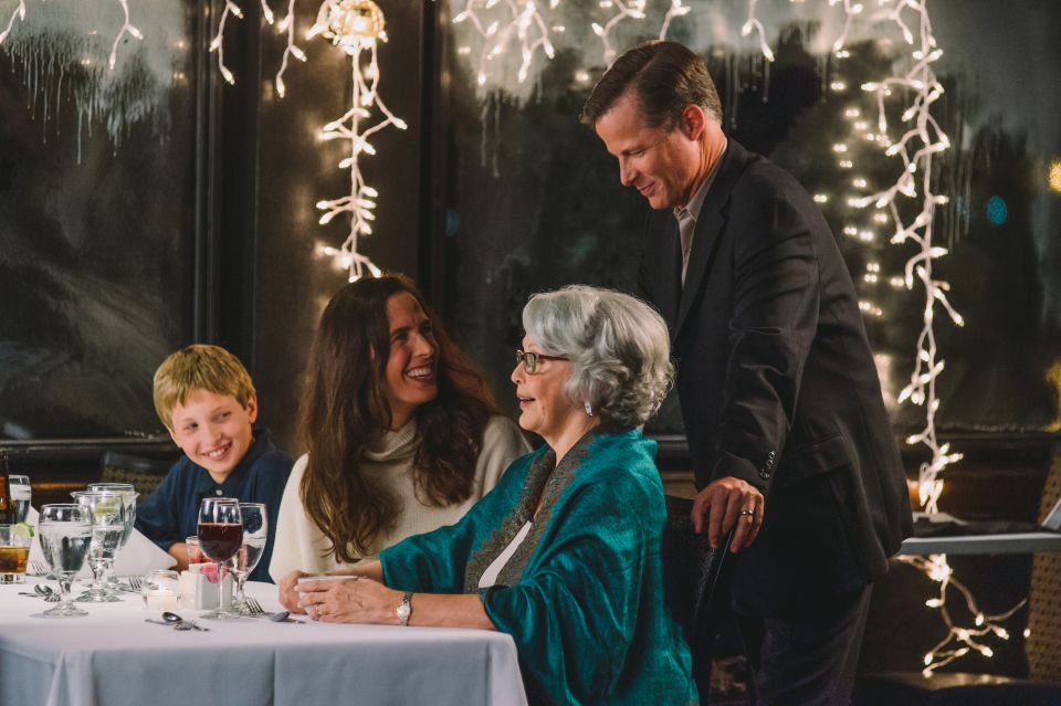 NYC: Christmas Eve Gourmet Brunch or Dinner Harbor Cruise - Key things that make this Christmas Eve cruise worth your attention