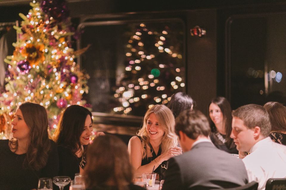 NYC: Christmas Eve Gourmet Brunch or Dinner Harbor Cruise - The 3-Course Prix Fixe Meal: How Christmas Eve Brunch or Dinner Plays Out