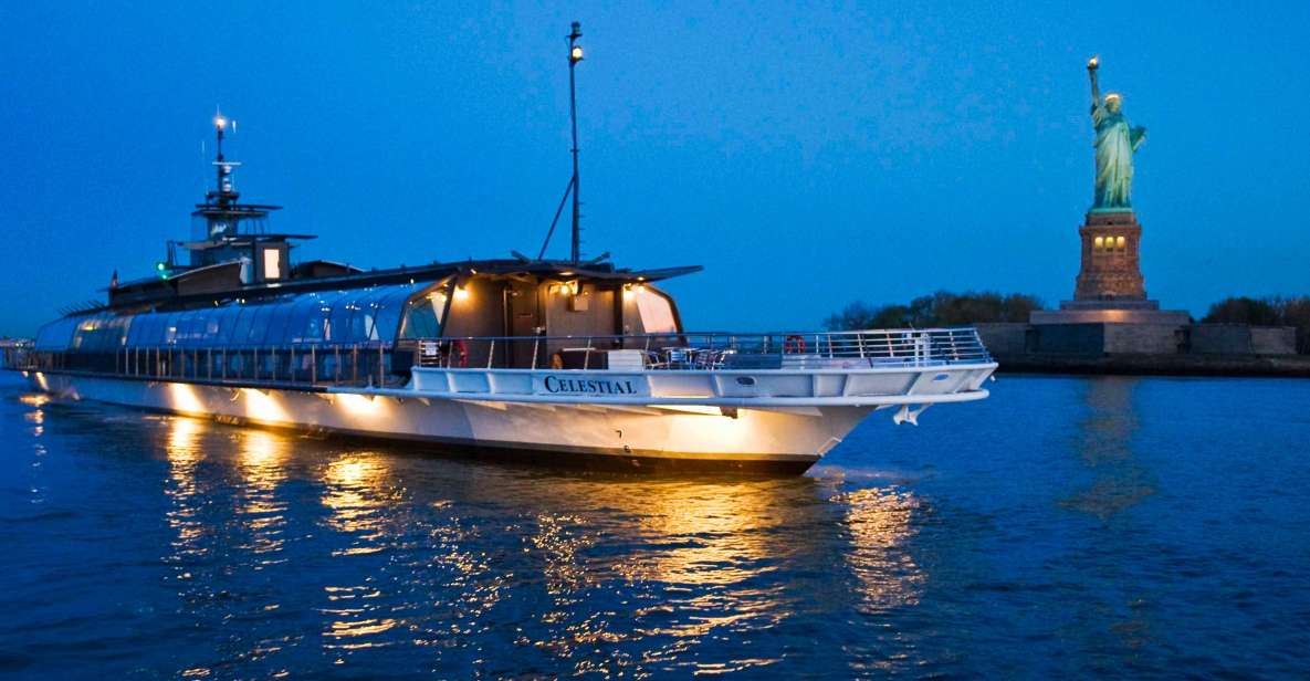 NYC: Christmas Eve Gourmet Brunch or Dinner Harbor Cruise - Live Music and Holiday Decor: Festive, With Real Atmosphere