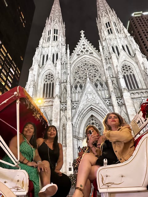 NYC: Christmas Lights Horse Carriage Ride - Price and What $385 Per Group Actually Buys You
