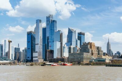 NYC: Circle Line 1.5-Hr Landmarks Skip-The-Box-Office Cruise - Comfort and viewing tips: where to stand for the best photos