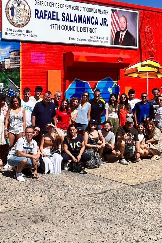 NYC: Contrast Tour Manhattan, El Bronx, Queens & Brooklyn - Price and duration: how $45 fits real NYC sightseeing