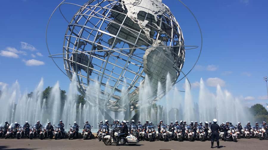 NYC Contrasts Tour: Harlem, Bronx, Bushwick, Queens, and Brooklyn - Who This Tour Suits Best (and Who Might Prefer Another Plan)