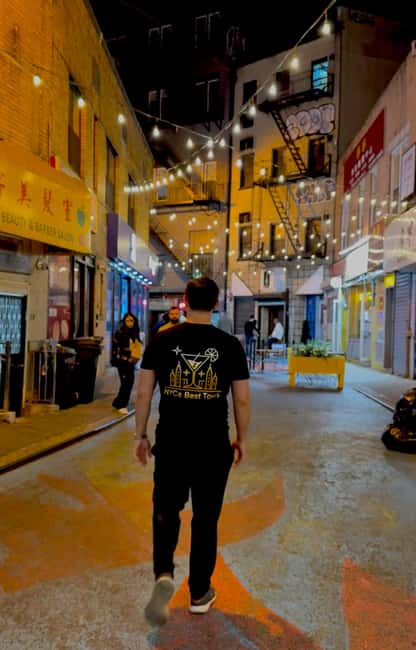 NYC Dark History Tour: Ghosts, Murders & Mafia! - Cost, Pace, and Who This 90-Minute Walk Is For