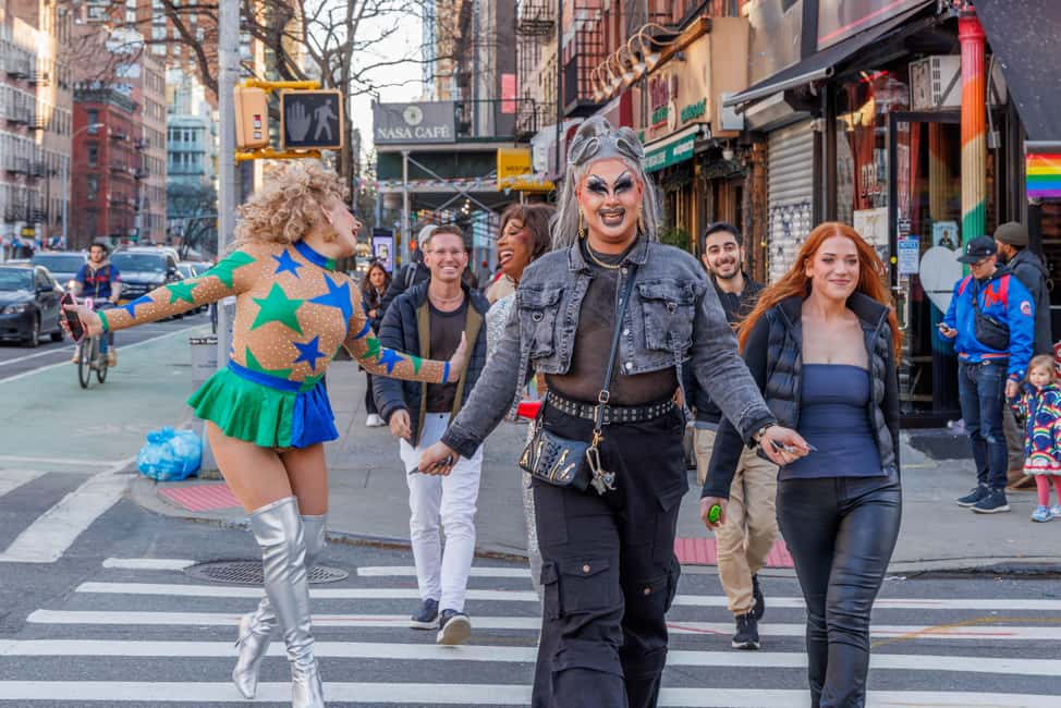 NYC: Drag Highlights - Bar Crawl & Show – Drinks Included! - Key Highlights You’ll Care About