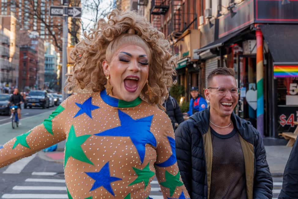 NYC: Drag Highlights - Bar Crawl & Show – Drinks Included! - DBL, Rainbow Flags, and Your First Drink in Hell’s Kitchen