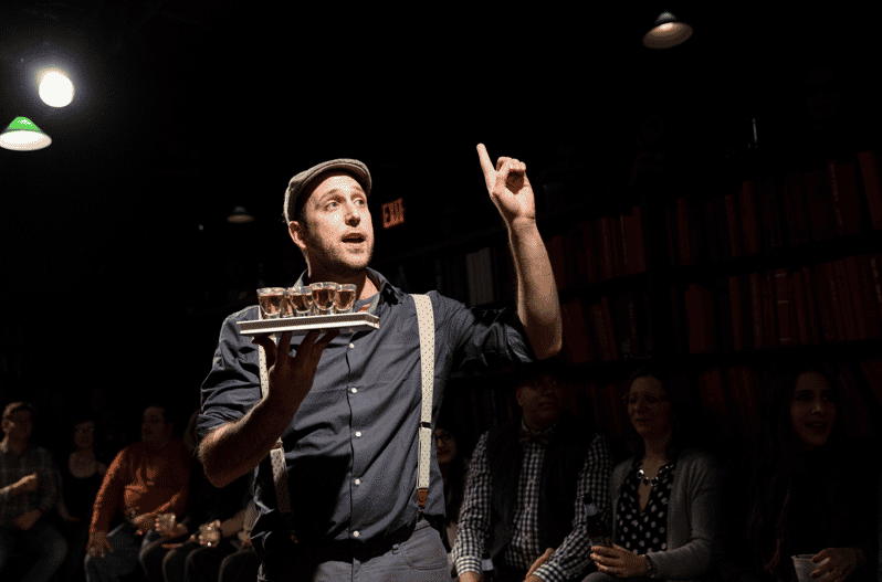 NYC: Drunk Shakespeare Ticket - Live Theatre and Cocktails - How the 90 Minutes Play Out on Stage