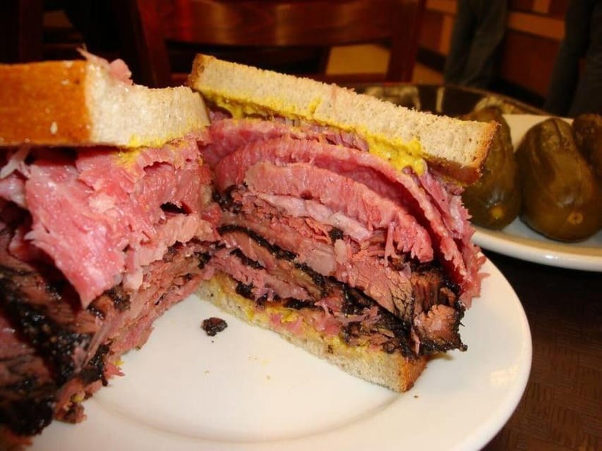 NYC: Eat 4 New York Foods & See 30 Sights Walking Tour - The 5th Avenue sweep: cathedrals, towers, and postcard views