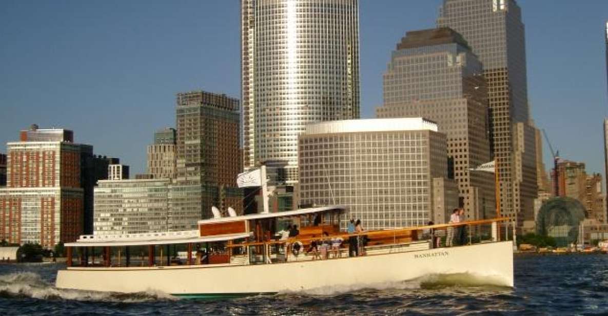 NYC: Evening Jazz Cruise on the Yacht Manhattan - Drinks and snacks: one included, extras available onboard