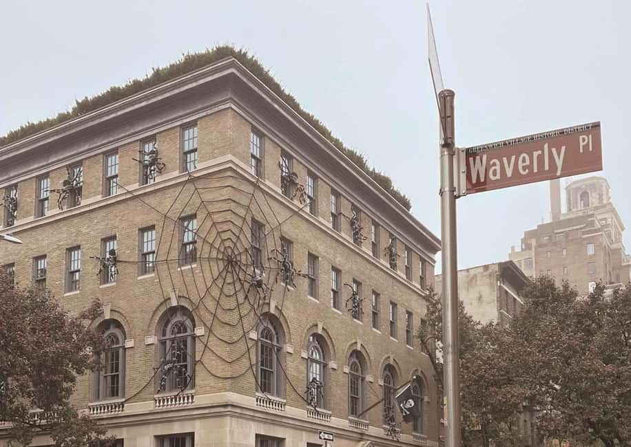 NYC | French guided tour Halloween in Greenwich Village - Samhain to trick-or-treat: origins of Halloween in the Village