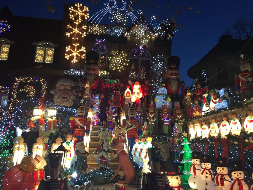 NYC | French guided tour of Christmas in Brooklyn - What it’s like with the guide (and why one name keeps coming up)