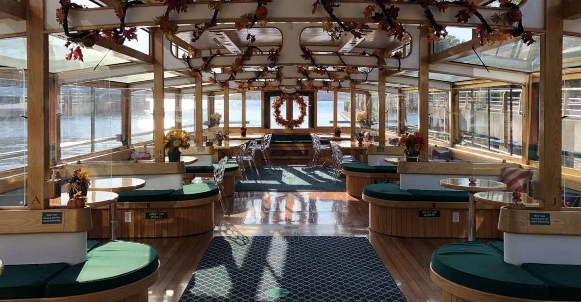 NYC: Grand Palisades Fall Foliage Yacht Tour - A 1920s Hudson cruise with real comfort built in