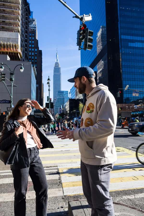 NYC: Guided Bagel Tour with Bagel Tastings - The walking part: how to enjoy the city between bites