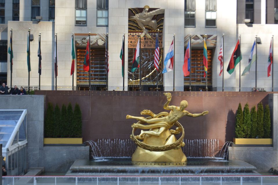 NYC: Guided Bus and Walking Tour with Staten Island Ferry - Bus Comfort and Small-Group Pacing (Why It Feels Less Exhausting)