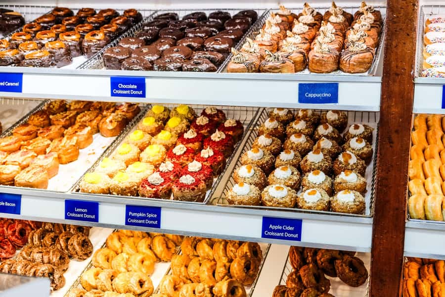 NYC: Guided Delicious Donut Tour with Tastings - Two hours of donuts and city stories: the tour’s real payoff