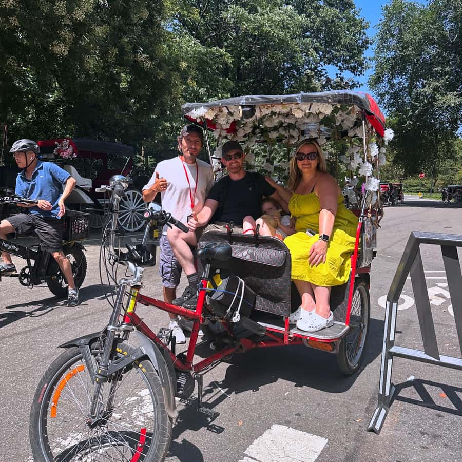 NYC: Guided Pedicab Tour of Central Park - Central Park classics: Carousel and Chess & Checkers House