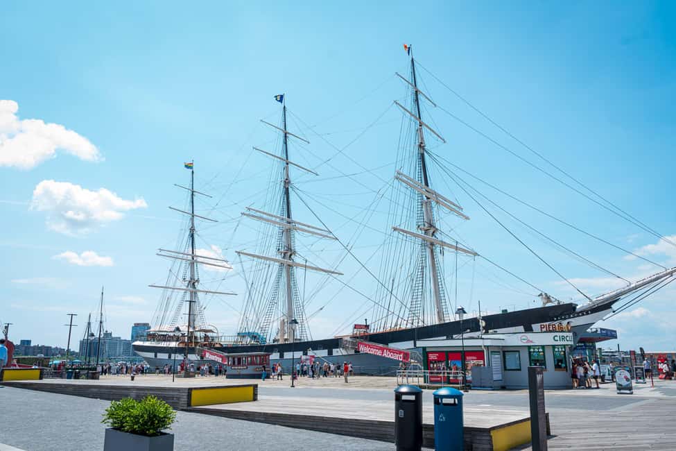NYC: Half-Day Luxury Bus Tour with One World Access - Statue of Liberty From Manhattan: A 10-Minute Photo Stop That Lands