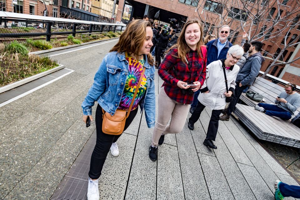 NYC: High Line, Chelsea, & Meatpacking District Walking Tour - Art, storytelling, and the role of the guide (names you might hear)